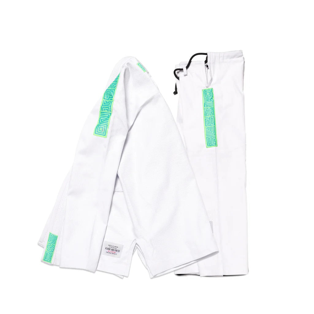 A&P Series 8 Brazil White Jiu Jitsu Kimono