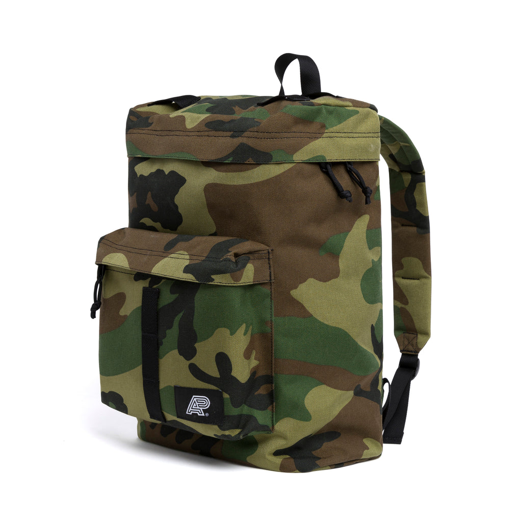 A&PWW RUCKSACK WOODLAND CAMO