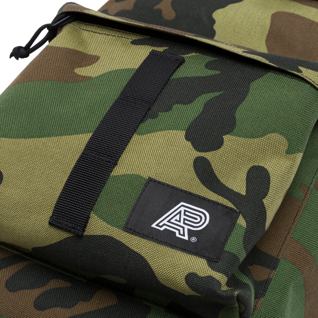MOCHILA A&PWW CAMUFLAJE BOSQUE