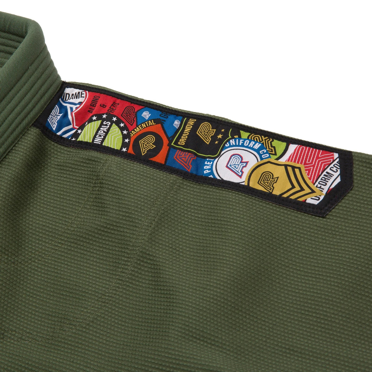 Albino & Preto Fundamental Olive BJJ Gi