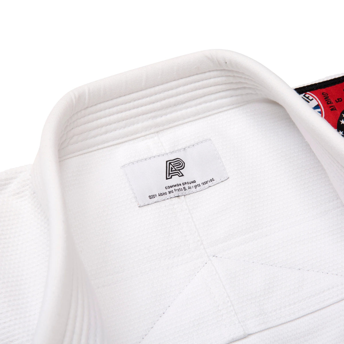 Albino & Preto Fundamental White BJJ Gi