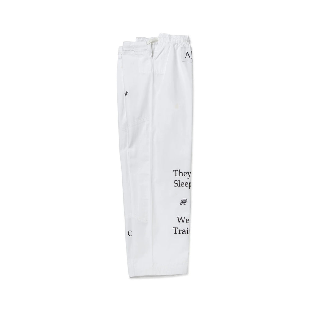 Albino & Preto TSWT White Jiu Jitsu Gi