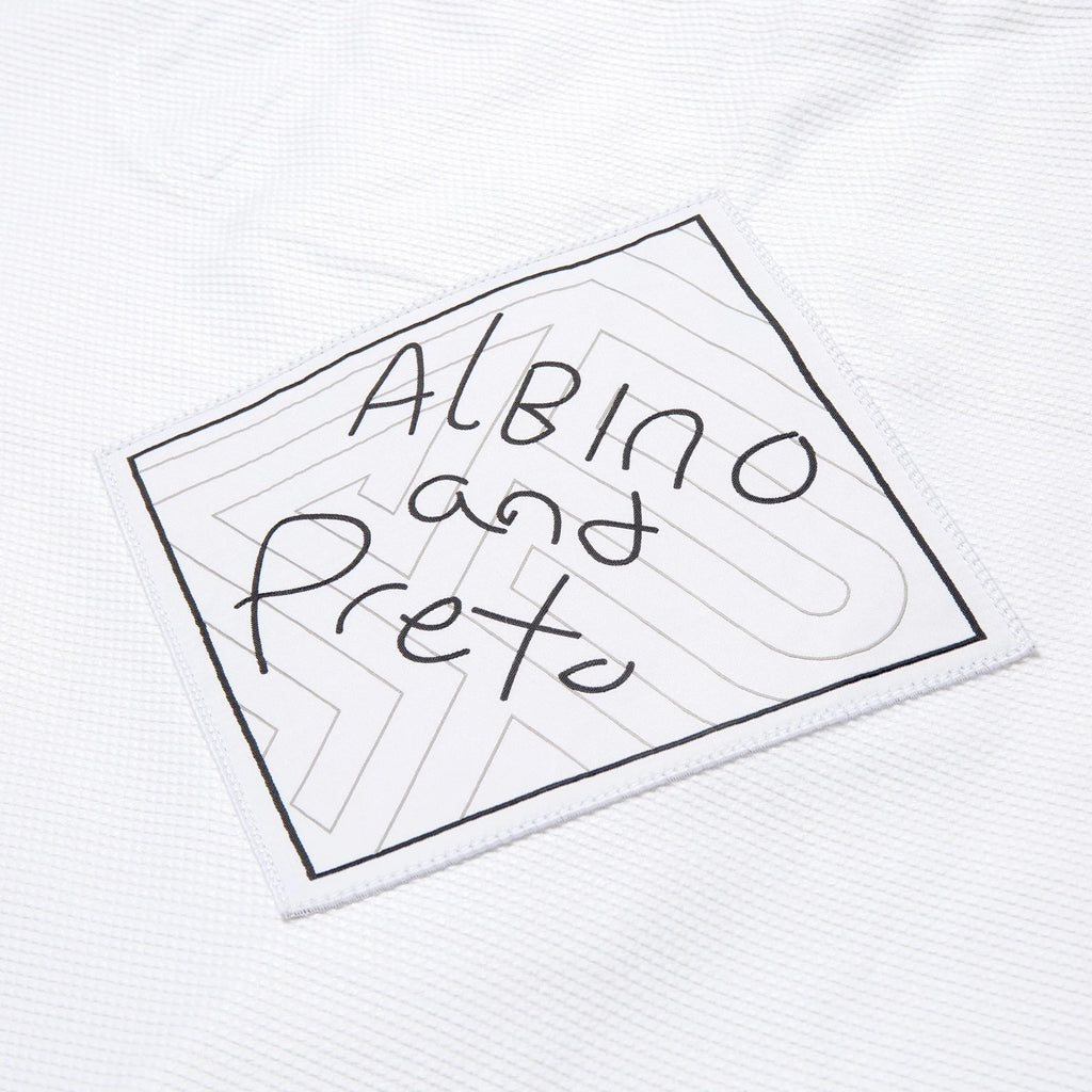 Albino & Preto TSWT White Jiu Jitsu Gi