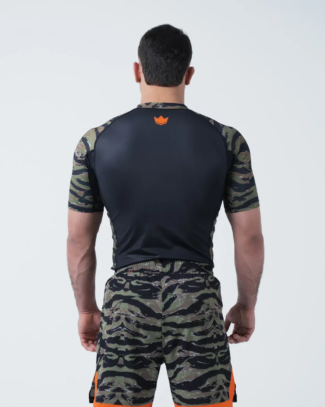 KINGZ ALWAYS HUNTING RASHGUARD