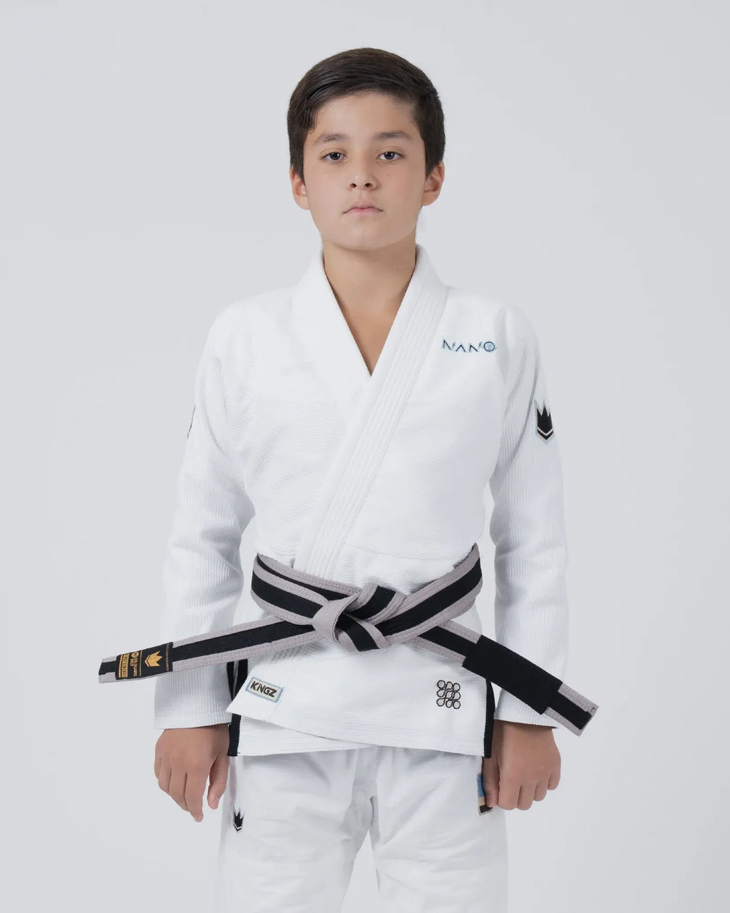 KINGZ NANO 3.0 JIU JITSU INFANTIL - KIMONO / GI NEGRO - AZUL - BLANCO