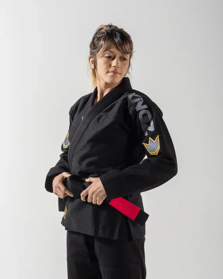 KIMONO / GI KINGZ COMP 450 V6 PARA MUJER (VERSIÓN 2023) - NEGRO - BLANCO