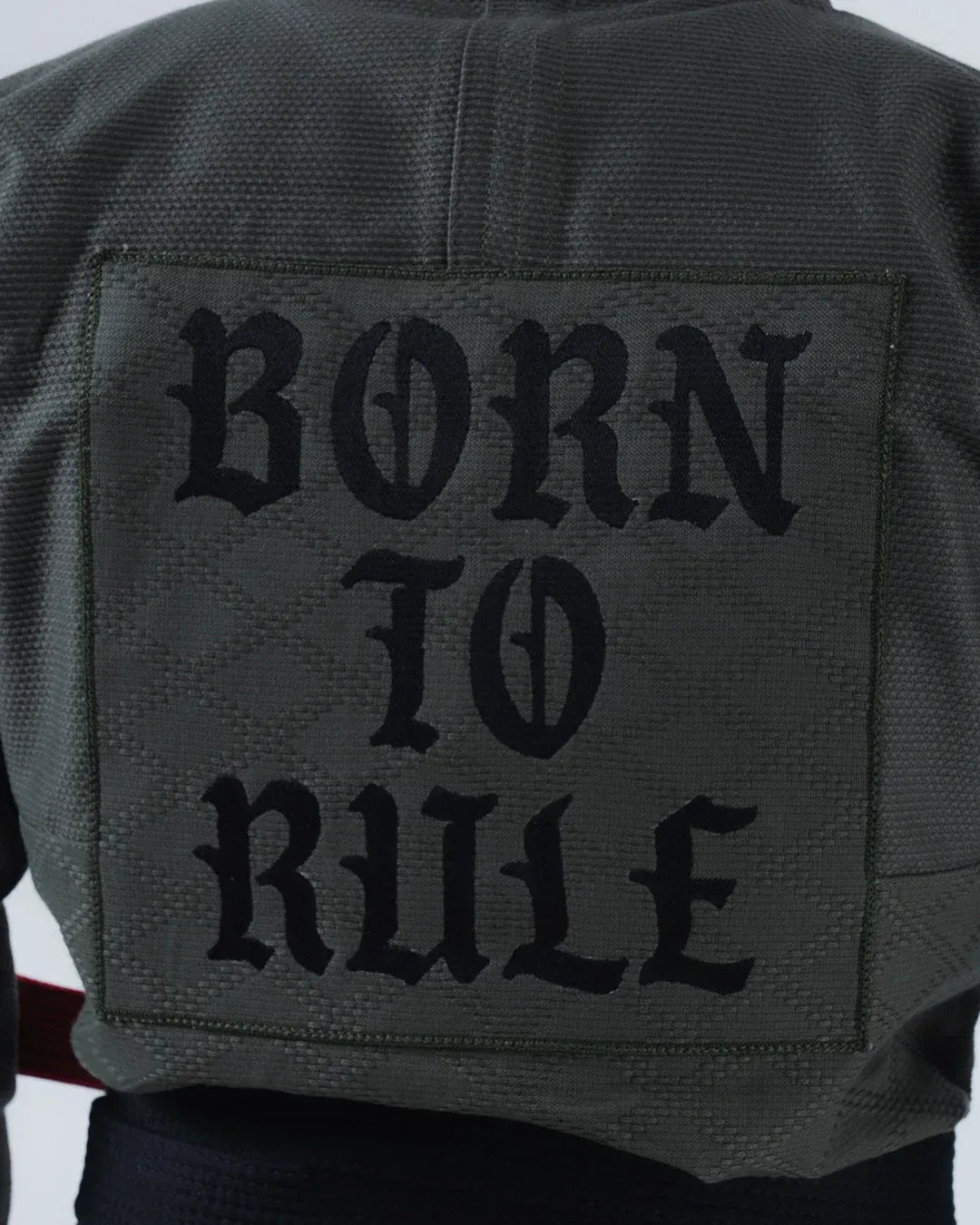 KINGZ BORN TO RULE JIU JITSU WEISSER - SCHWARZER - GRÜNER KIMONO / GI