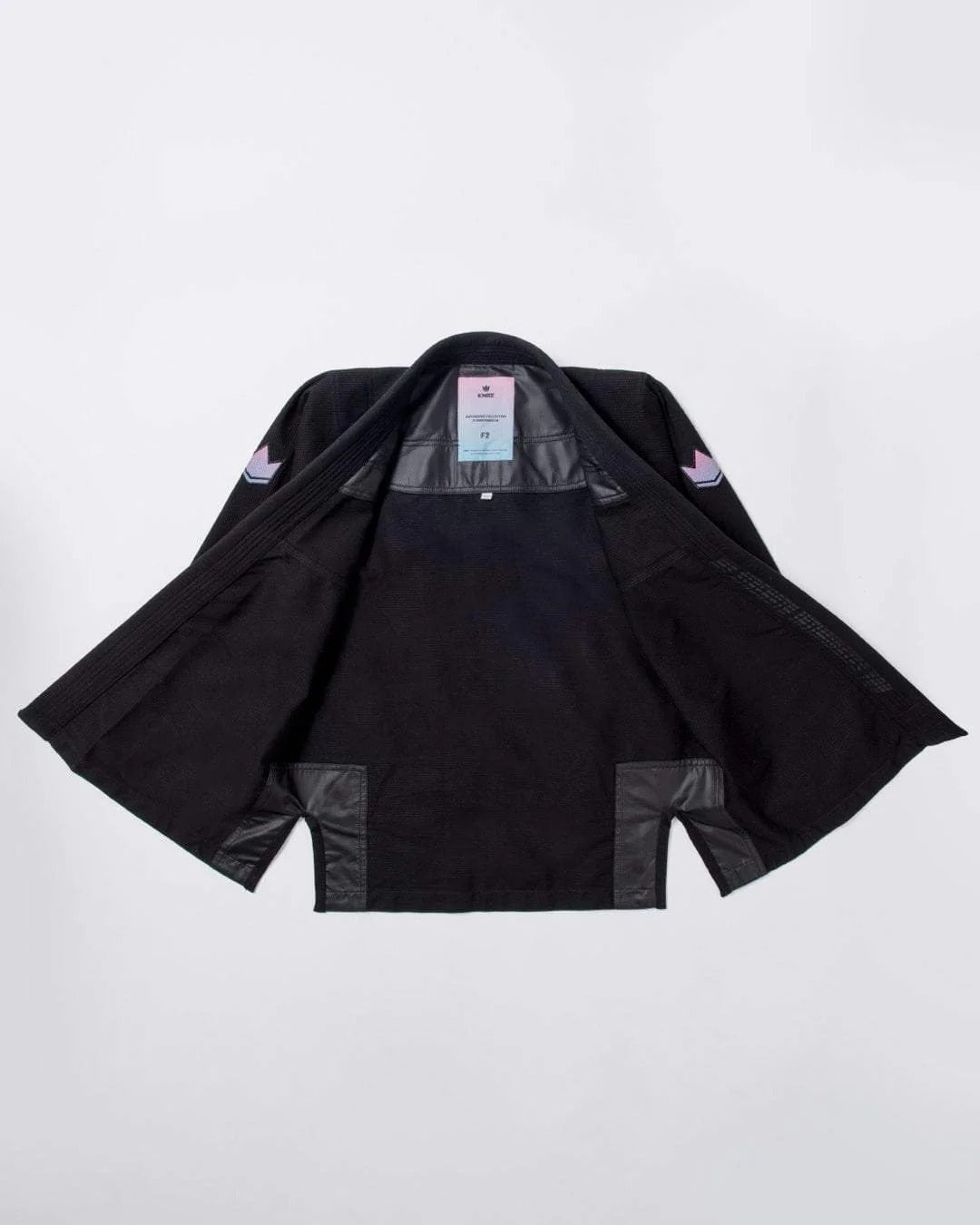 KINGZ EMPOWERED WOMEN'S JIU JITSU - SCHWARZ - WEISSER KIMONO / GI