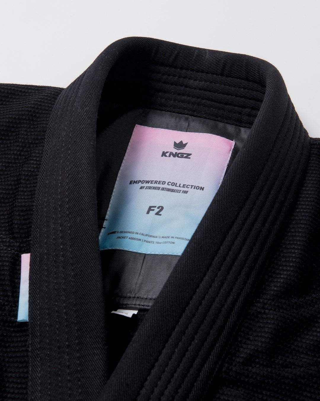 KINGZ EMPOWERED WOMEN'S JIU JITSU - SCHWARZ - WEISSER KIMONO / GI