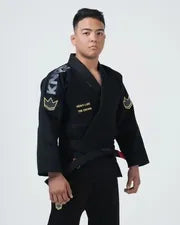 KINGZ COMP 450 V6 SCHWARZER KIMONO / GI