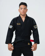 KINGZ COMP 450 V6 SCHWARZER KIMONO / GI