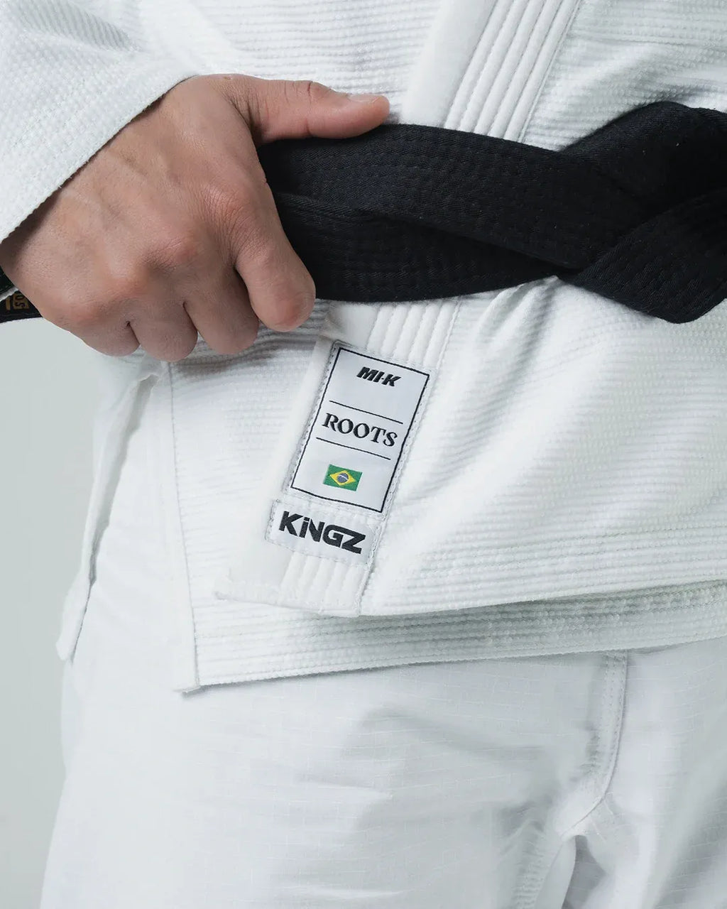 KINGZ MI-K ROOTS - BLAUER - WEISSER KIMONO / GI