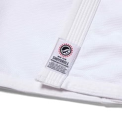 SHOYOROLL MW 2 WEISSER KIMONO / GI