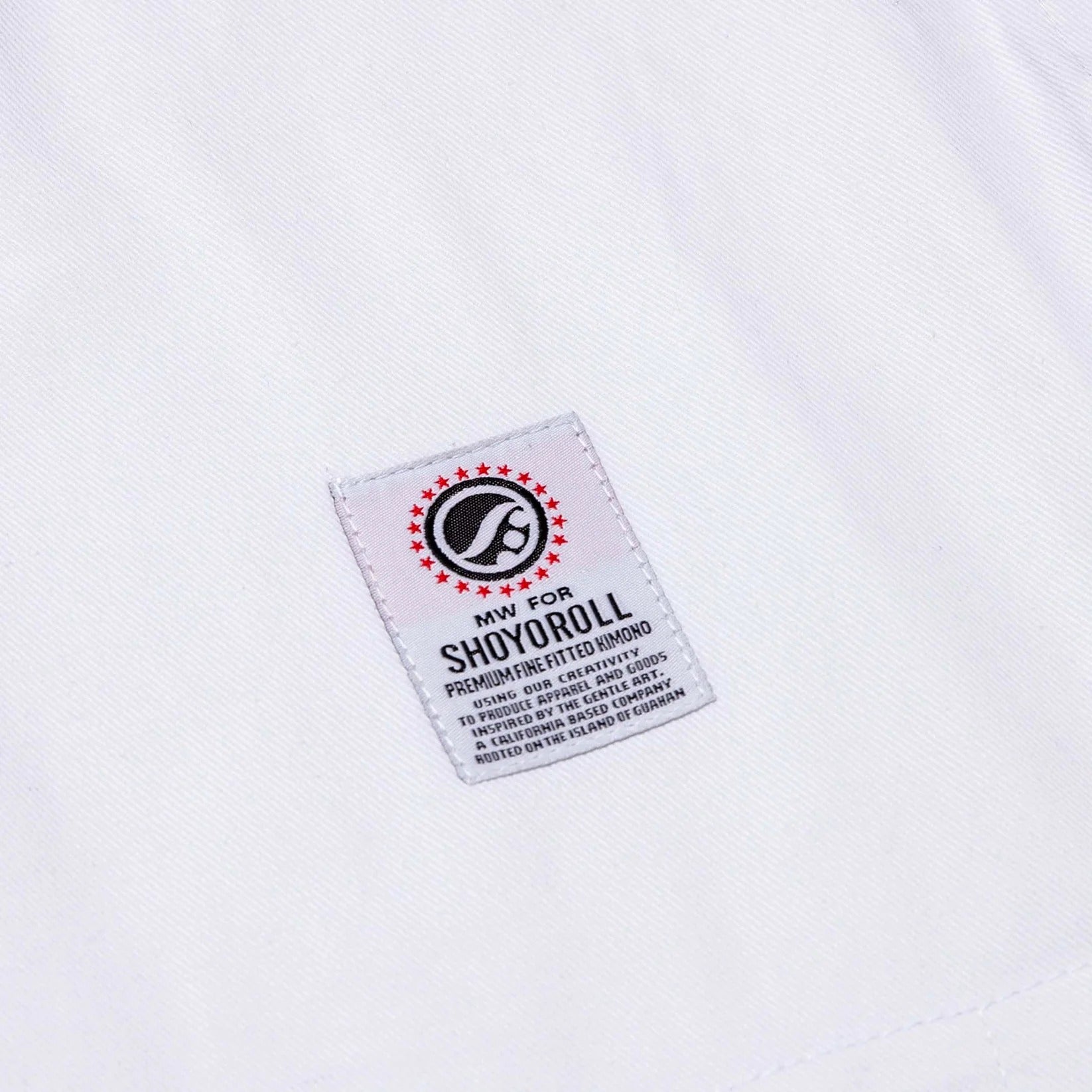SHOYOROLL MW 2 WEISSER KIMONO / GI