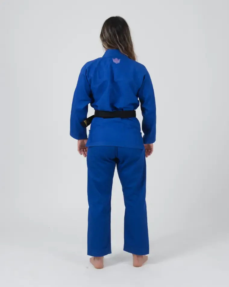 KINGZ THE ONE MUJERES JIU JITSU (VERSIÓN 2023) - BLANCO - AZUL CIELO - KIMONO / GI DE CINTURÓN BLANCO GRATIS